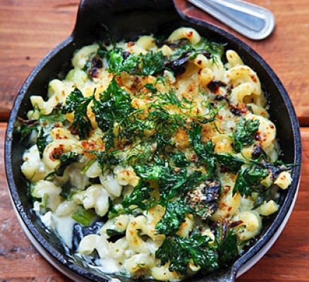 CRETAN SPINACH MAC & CHEESE